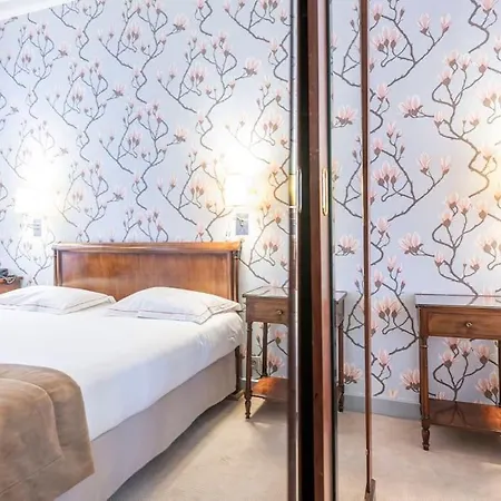 Le Dujardin - Passy Tour Eiffel A Pied - 4 Personnes- Climatisation - Vue Sur Cour Parigi